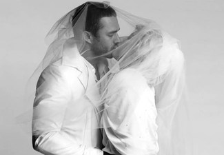 Свадебное платье от Vera Wang на самой эпатажной звезде!