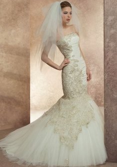 Свадебное платье Н55774. С пышной юбкой, длинное со шлейфом.